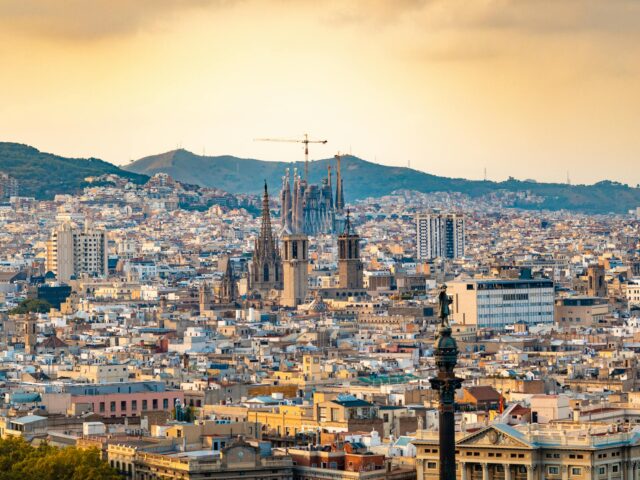 Crecimiento inmobiliario en Barcelona: inversión extranjera y lujo en expansión